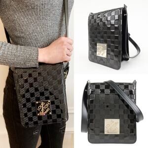 💎✨BEAUTIFUL✨💎Authentic Louis Vuitton Damier Vernis Club Shoulder Bag Noir